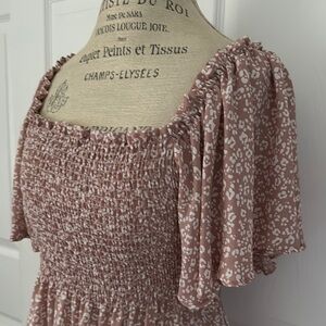 Vine & Love brand womens Pink and White Smocked Dress